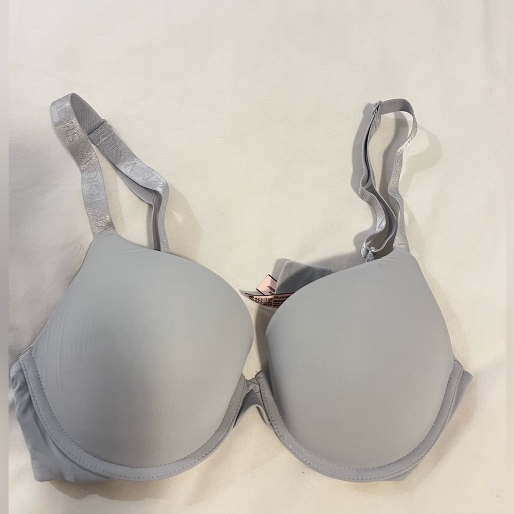 Victoria’s Secret Push-up Bra- Size 34C